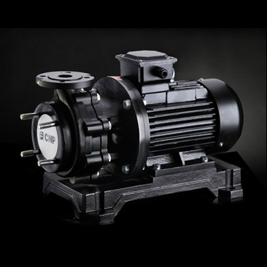 單級臥式氟塑料離心泵，配加長軸電機，軸向入口和徑向出口，電機軸與葉輪為直聯式，過流部件均采用氟塑料（F26、F46）。